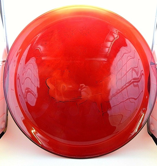 Arcoroc Sleigh Ride Glass Serving Platter 13” Round Red - Picture 2 of 9